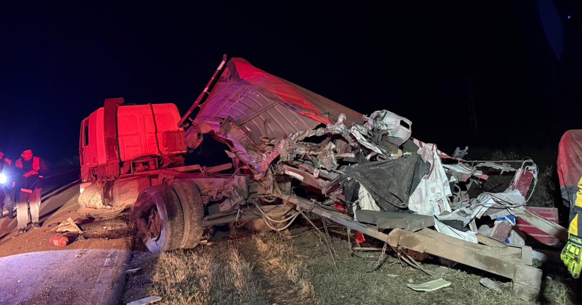 Traacutegico choque entre dos camiones sobre la Ruta Nacional 34- un camionero fallecioacute