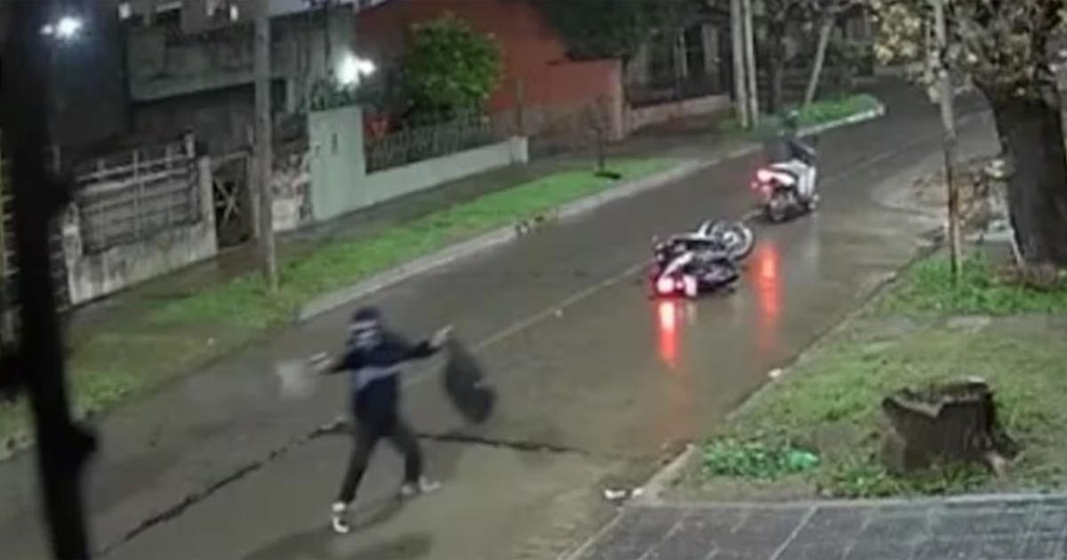 Robo fatal- dos motochorros asesinaron a balazos a un policiacutea federal santiaguentildeo