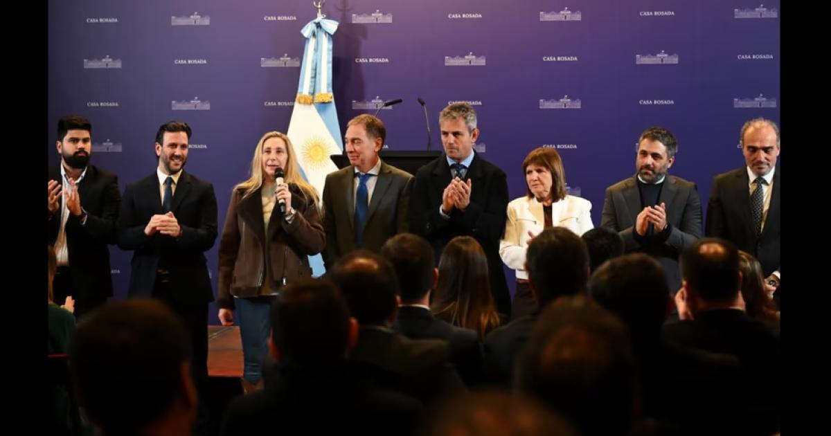 El Gobierno proyecta el 2027- las metas econoacutemicas y el escenario poliacutetico que preveacute la Casa Rosada