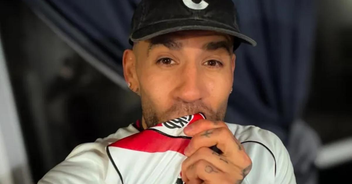 Otamendi resignoacute sus vacaciones y ya se puso a disposicioacuten de River