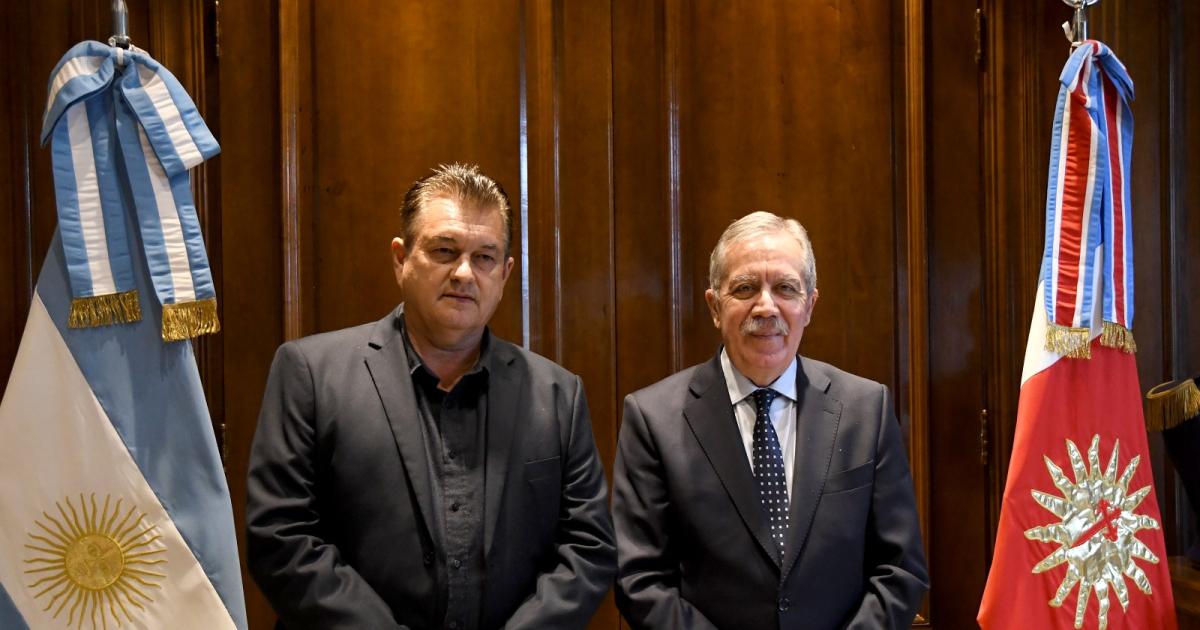 Eliacuteas Suaacuterez recibioacute al Ministro de Produccioacuten de Chaco