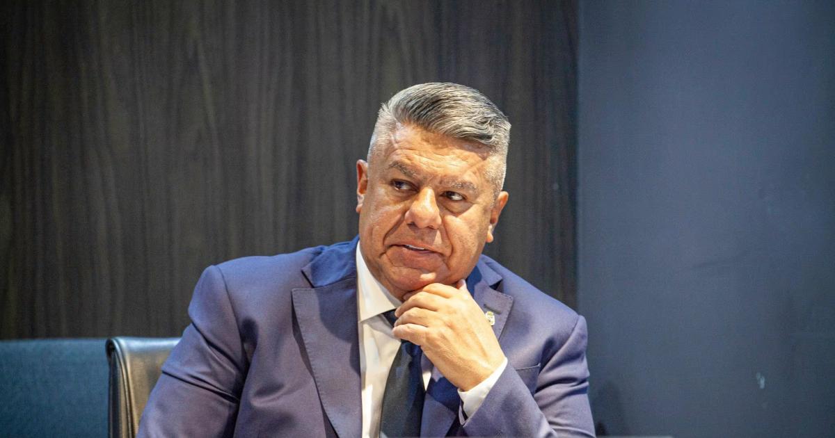 Chiqui Tapia compartioacute una sentida carta para todos los argentinos- No se dejen llevar por las mentiras ni por las operaciones