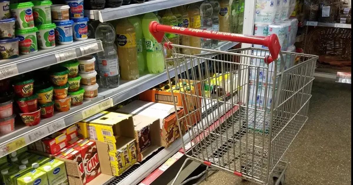 El consumo masivo volvioacute a caer en junio- la baja acumulada en el primer semestre fue de casi 3-en-porciento-