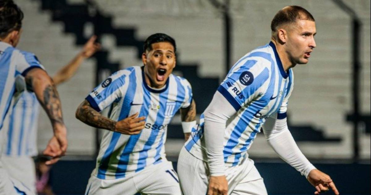 Con poleacutemica sobre el final Racing vencioacute a Gimnasia