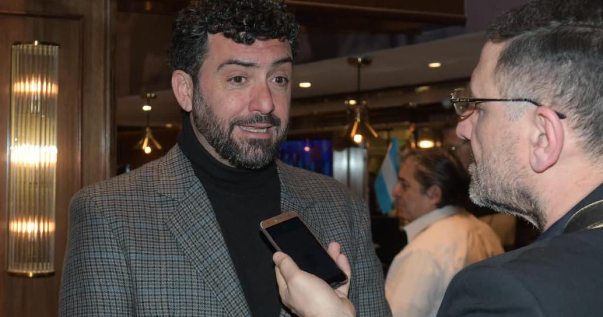 Francisco Avendantildeo destacoacute el impacto cultural y turiacutestico del Mega Evento por el aniversario de Santiago