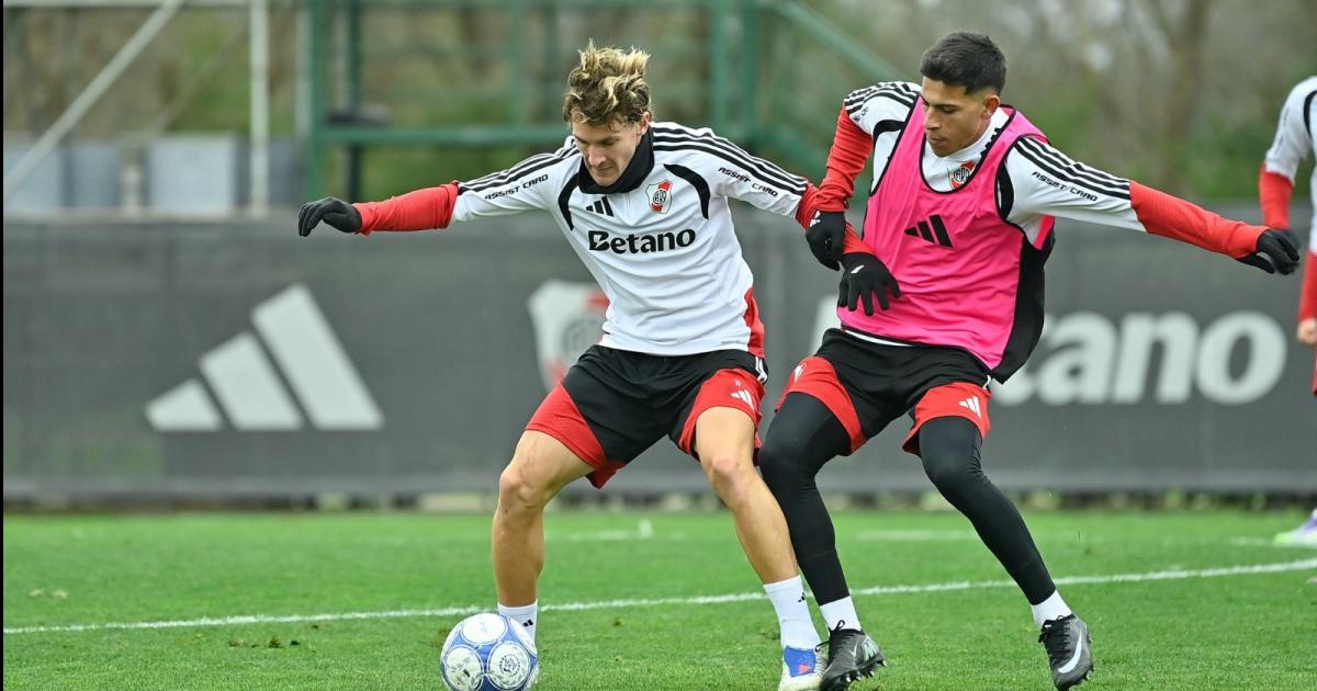 River enfrenta a Barracas Central tras el duro golpe por Copa Argentina
