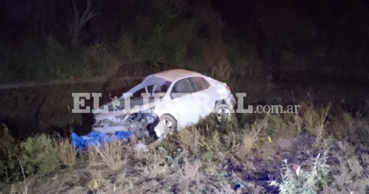 Dos muertos y dos heridos graves tras un traacutegico vuelco sobre la Ruta Nacional 9