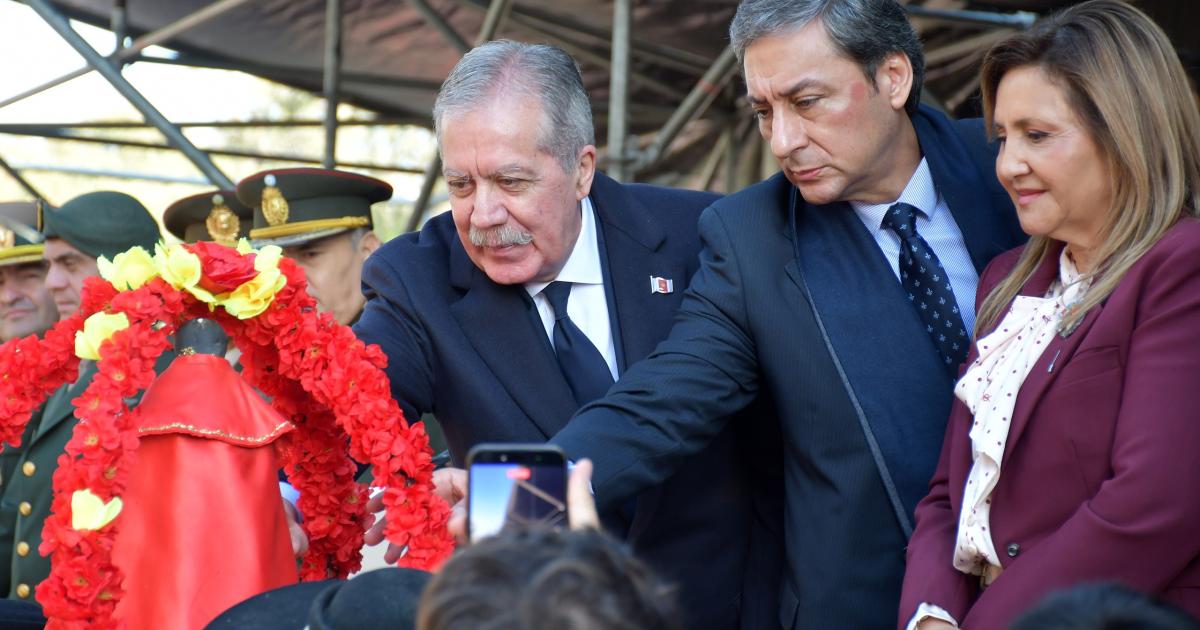 Eliacuteas Suaacuterez participoacute de los festejos centrales por el 473deg Aniversario de la Madre de Ciudades