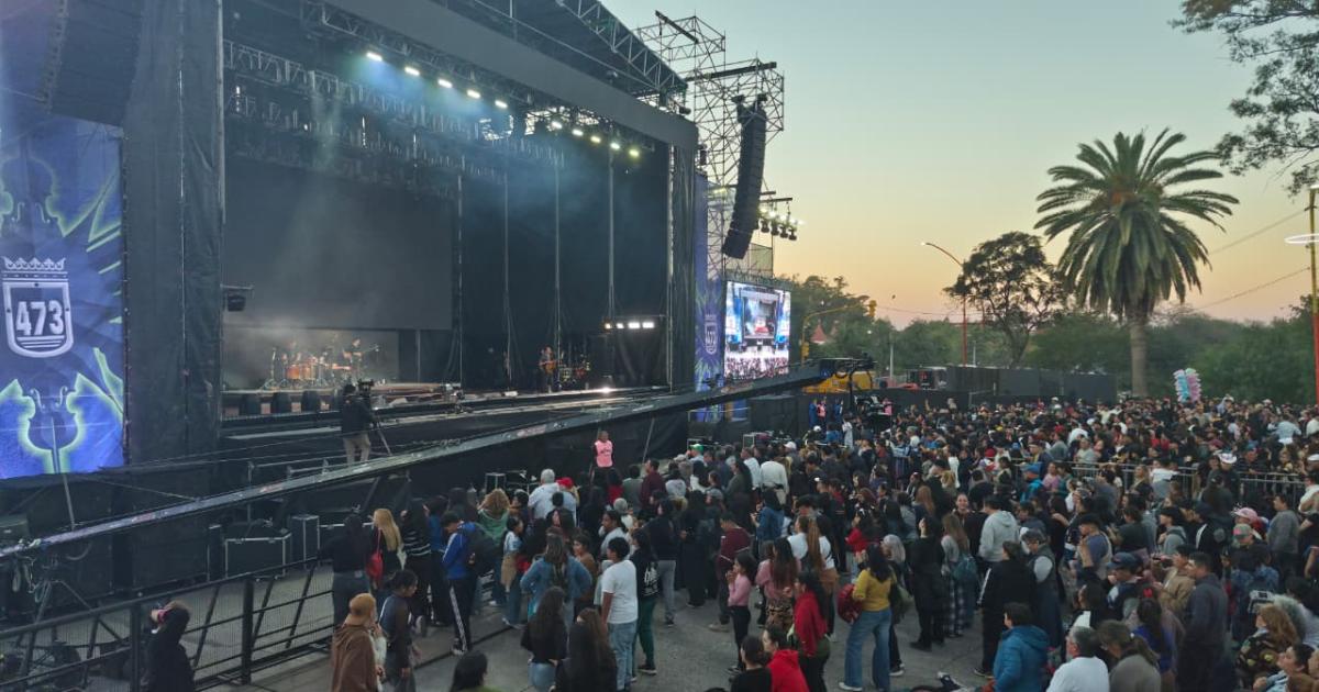 Fotos- El Parque Aguirre vibra con los shows en el 473deg aniversario de Santiago del Estero