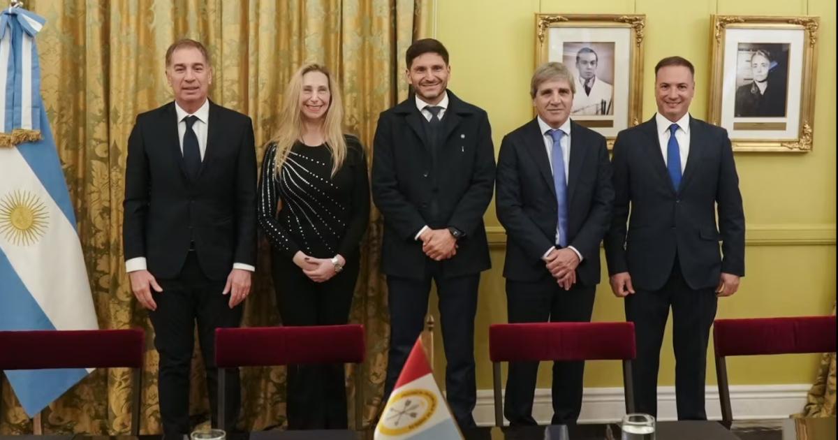 Santa Fe asumió por 20 años la gestión integral de la A012