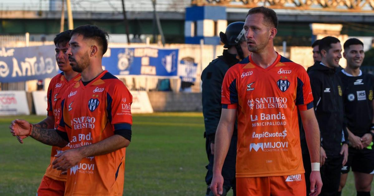 Sarmiento va por un cierre de fase con otra alegriacutea en el Jardiacuten de la Repuacuteblica