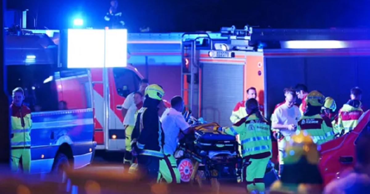 Tragedia en Berliacuten- un vehiacuteculo embistioacute a la multitud durante la marcha del Orgullo LGBT y dejoacute un muerto y 15 heridos