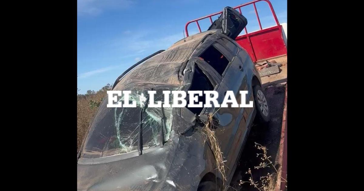 Vuelco en la Ruta 1- un automovilista perdioacute el control tras regresar de un evento bailable