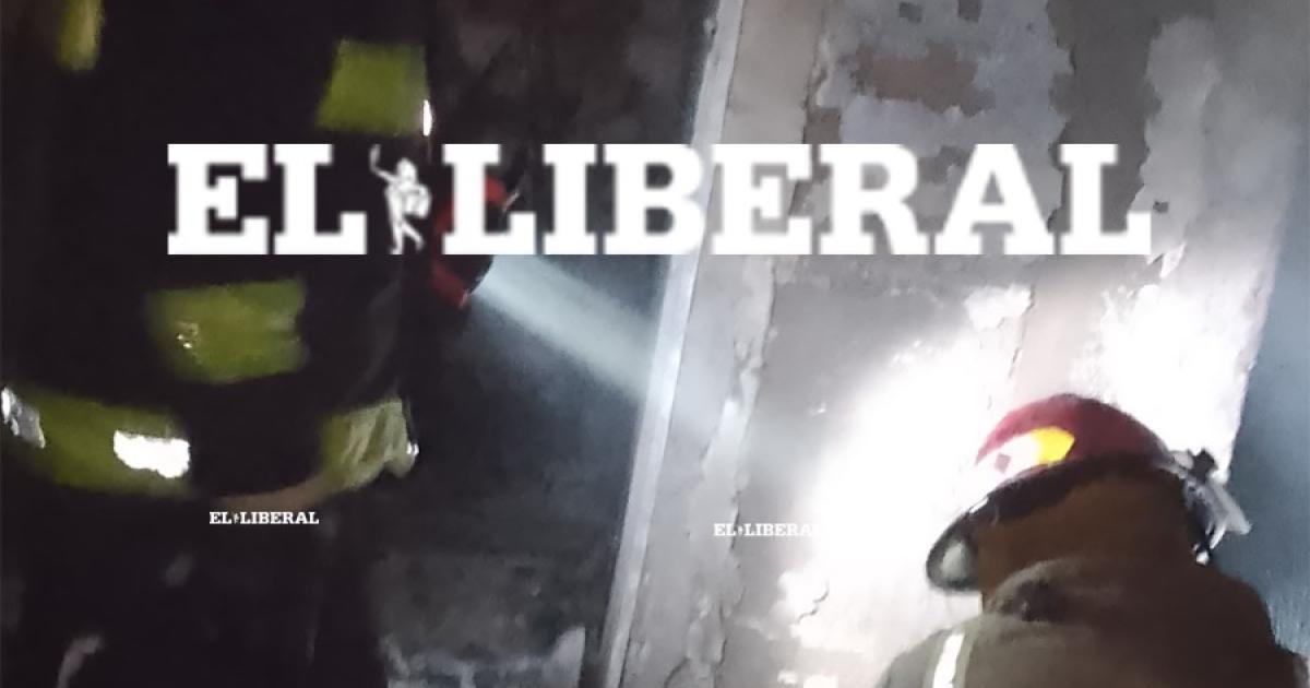 FOTOS Y VIDEO- Asiacute quedoacute el edificio donde estaba Ramiro Petros