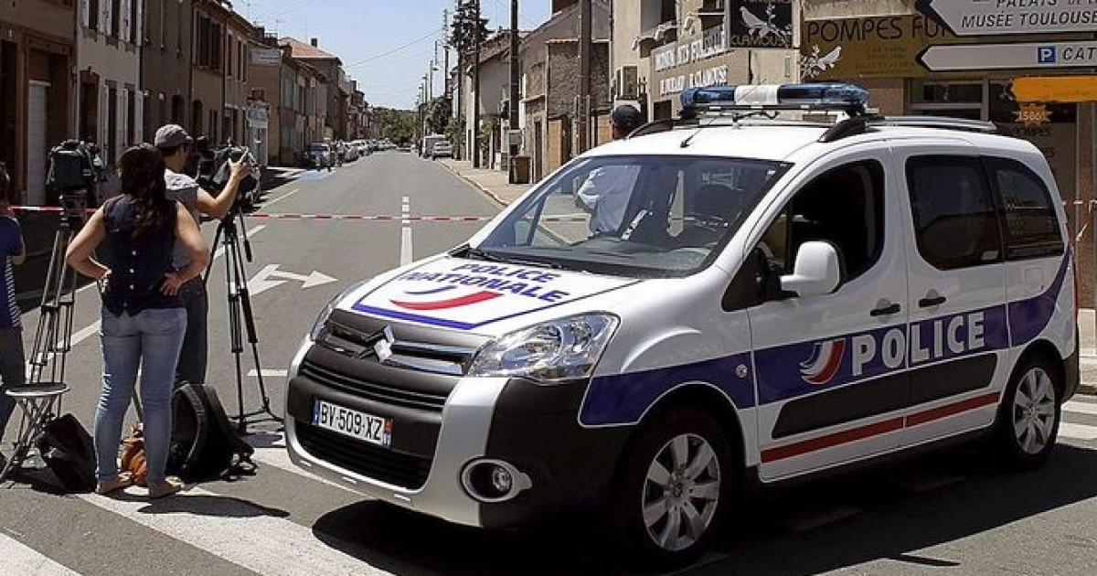 Hallan los cuerpos de cinco bebeacutes en una vivienda de Francia e investigan un presunto quiacutentuple homicidio