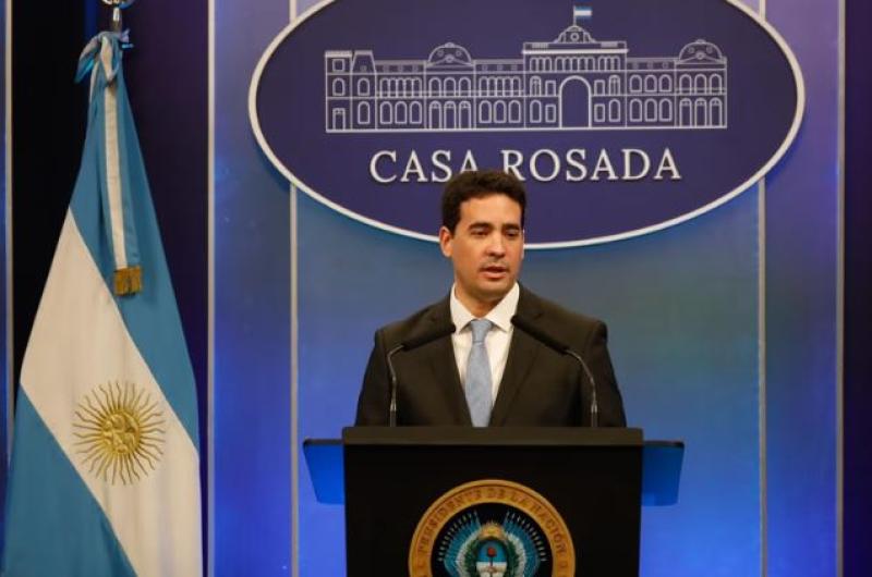 Ravier aclaroacute sus dichos sobre el doacutelar- El tipo de cambio lo define el mercado