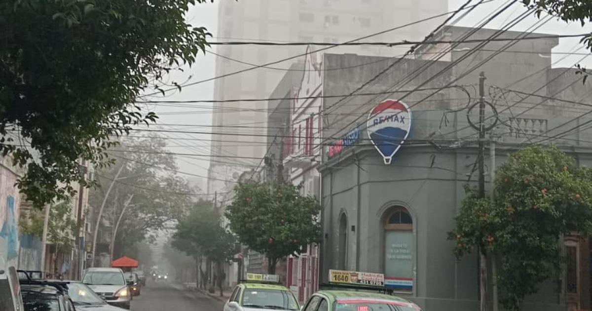 Una densa neblina cubrioacute gran parte de la ciudad de Santiago del Estero 