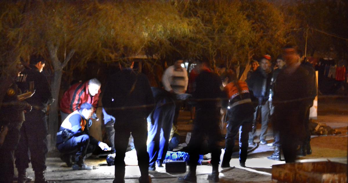 OPERATIVOS Desde la madrugada numerosos policías buscan a Cejas