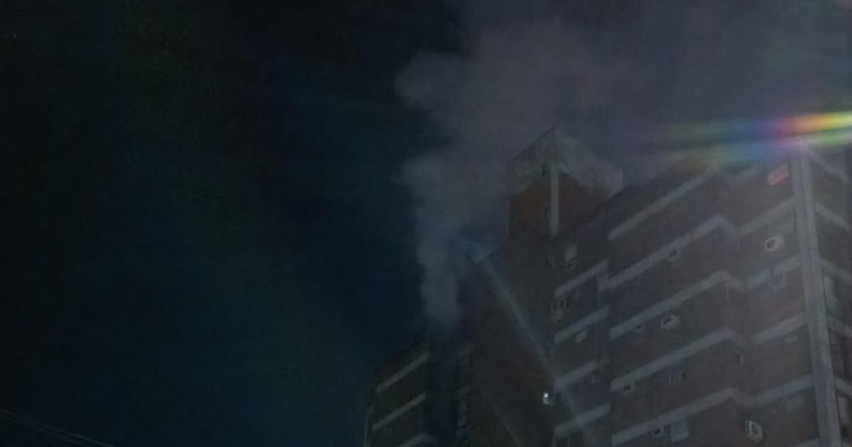 Para los bomberos el fuego en el piso de Petros y Curi no fue accidental y comenzoacute en su habitacioacuten