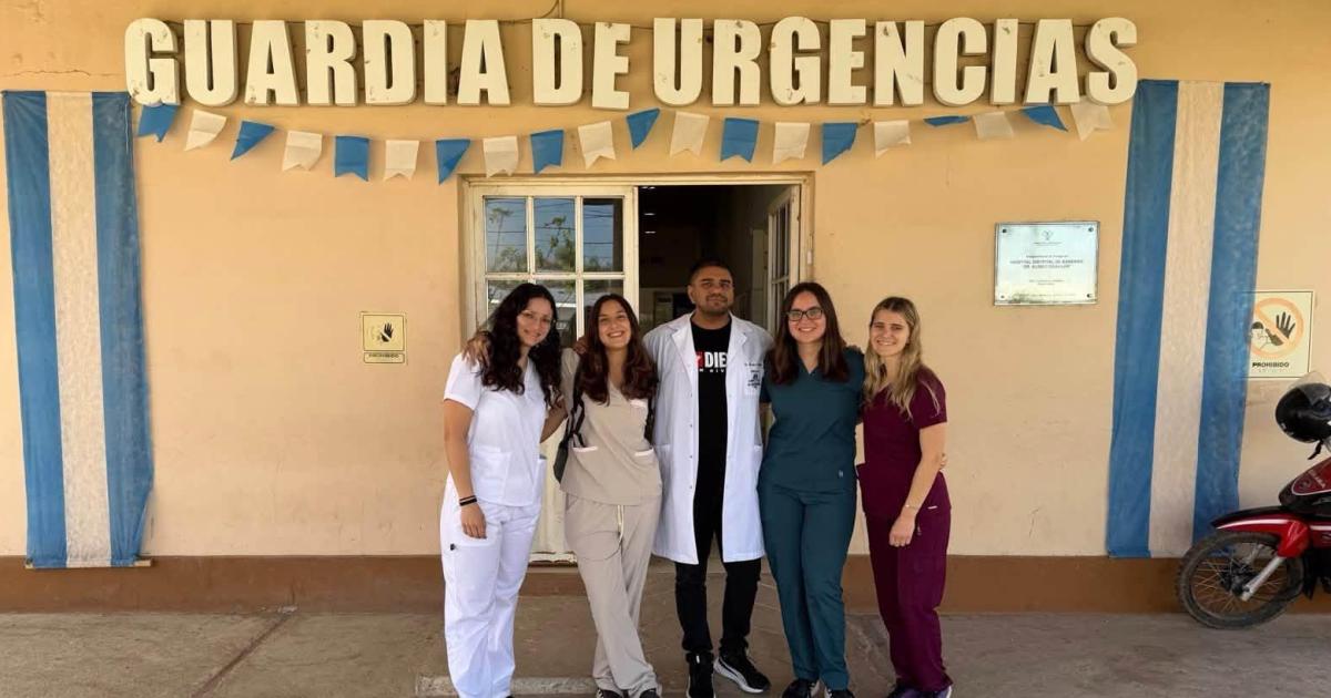 Alumnas de Medicina de la Universidad Favarolo realizan su PFO en el Hospital de Bandera