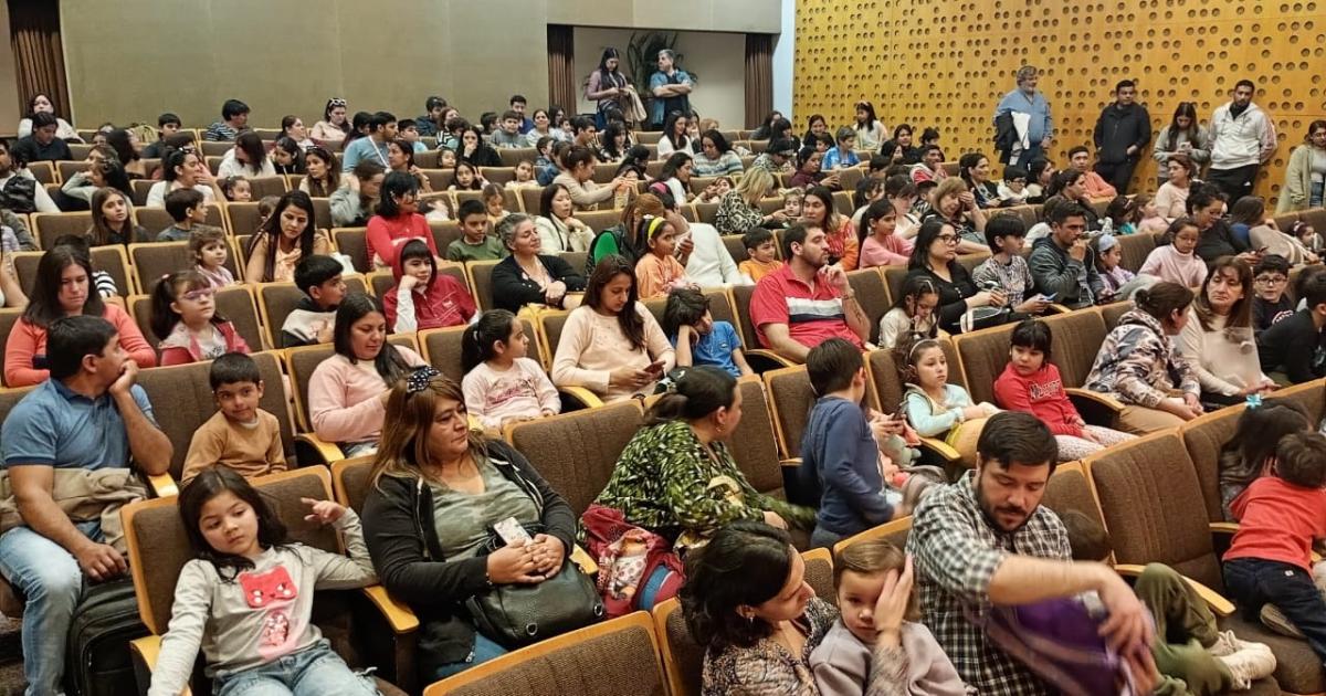 El CCB despide las vacaciones con propuestas para los nintildeos