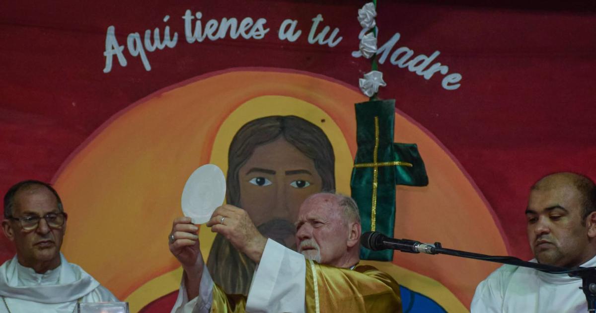 Habla Sentildeor que tu pueblo escucha- el llamado del cardenal Bokalic a vivir la fe siguiendo el ejemplo de Mariacutea