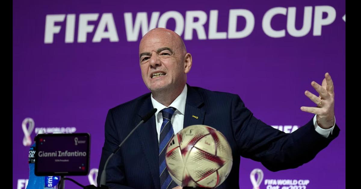  La UEFA festejoacute la marcha atraacutes de la FIFA con la privatizacioacuten del Mundial y apuntoacute contra Infantino- Perdioacute la confianza
