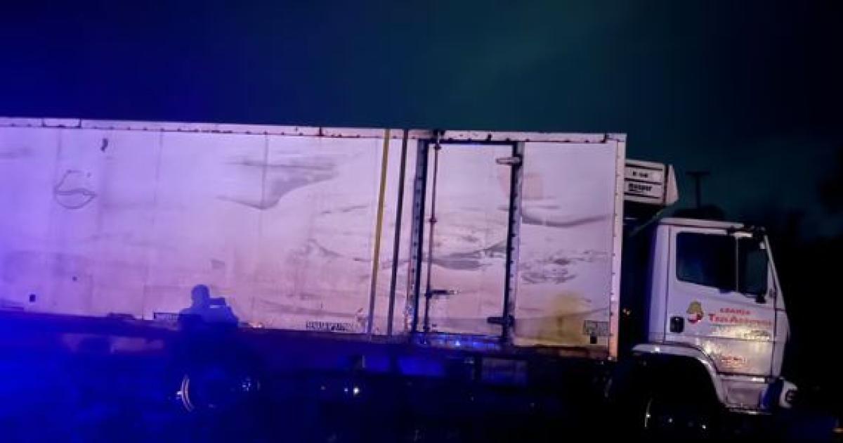 Tragedia en la ruta 192- siete muertos entre ellos tres menores tras un choque frontal entre un auto y un camioacuten