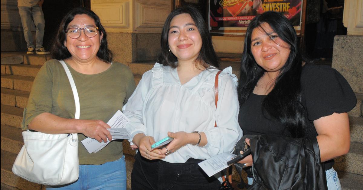 RALY BARRIONUEVO LO DIO TODO EN EL TEATRO