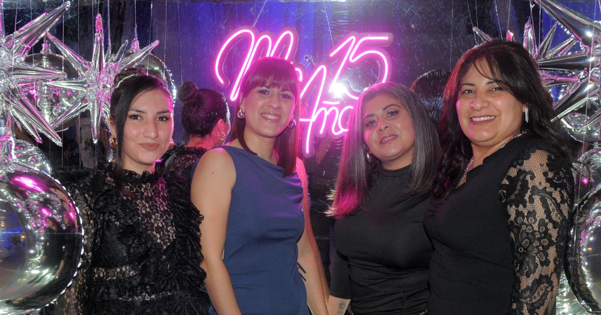 NOCHE SONtildeADA PARA VALENTINA