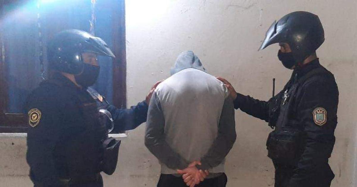 Acuchilloacute a sujeto en una pelea y terminoacute preso