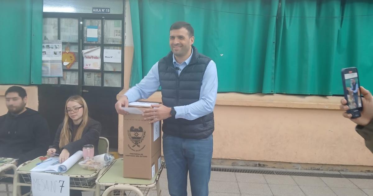 Perez Carletti convocoacute a votar a los santiaguentildeos- Es el momento de expresarnos