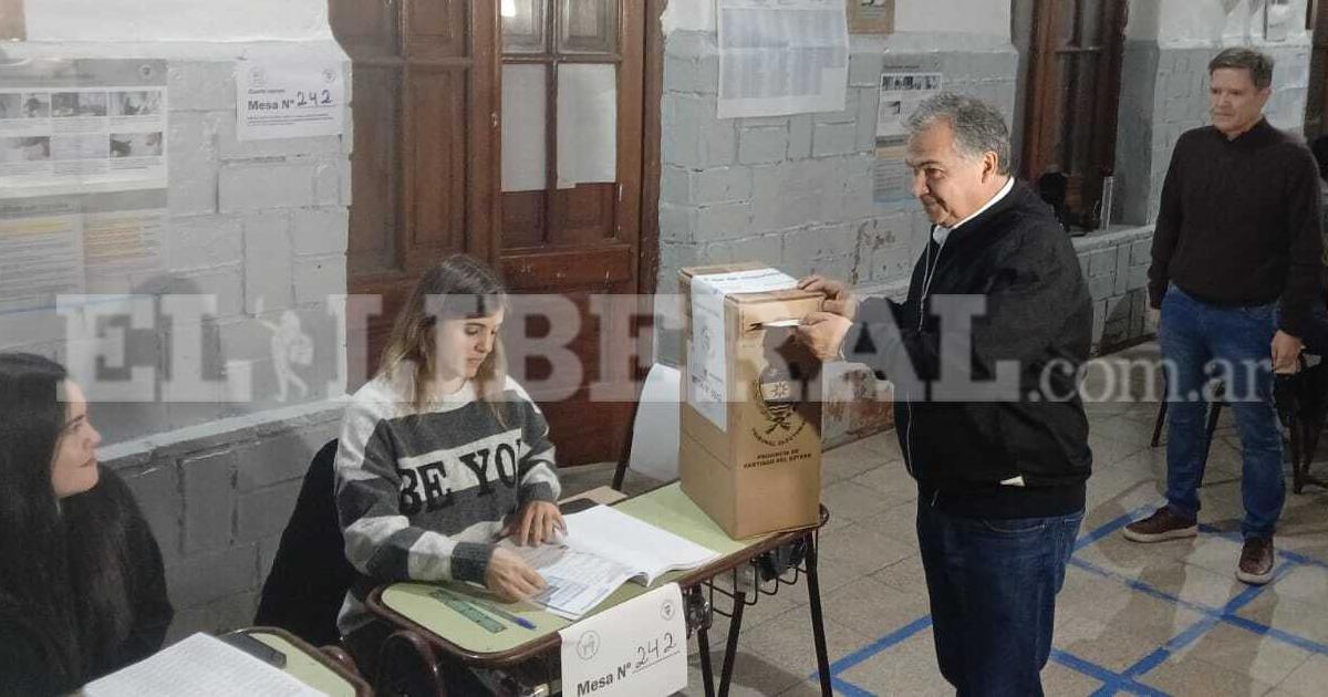 Mario Benavente- Esto es una fiesta ciacutevica para todos los santiaguentildeos