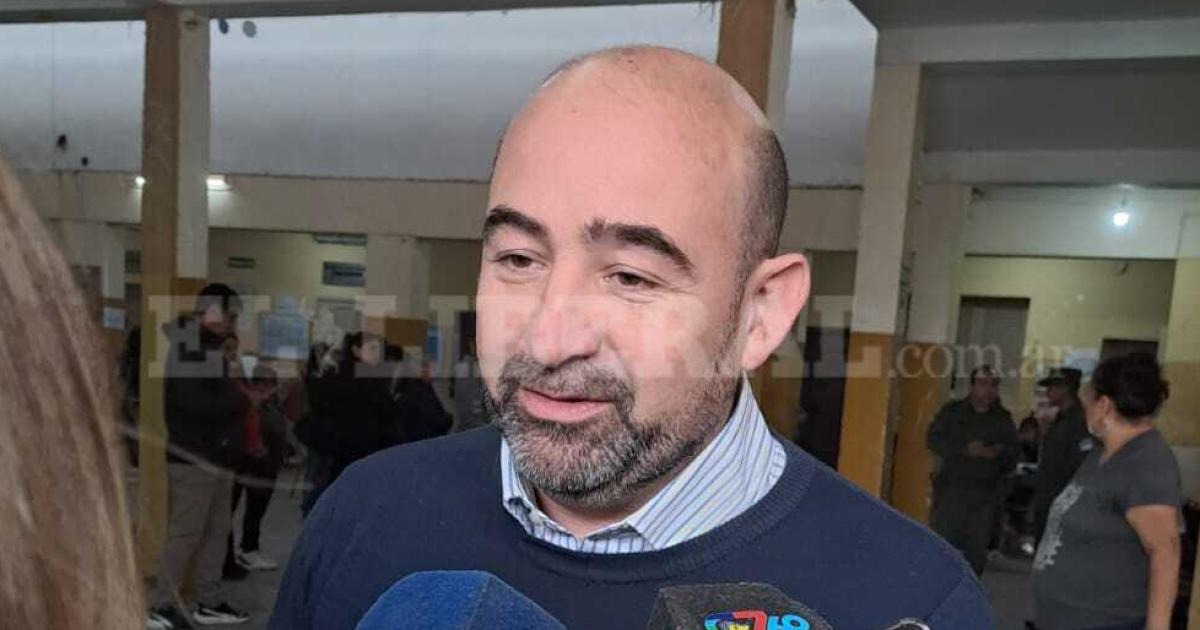 Pablo Mirolo tras votar en La Banda- Hay gran expectativa y esperanza de un cambio en la ciudad