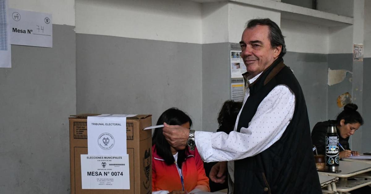 Niccolai destacoacute la normalidad de la jornada electoral y llamoacute a los ciudadanos a votar 