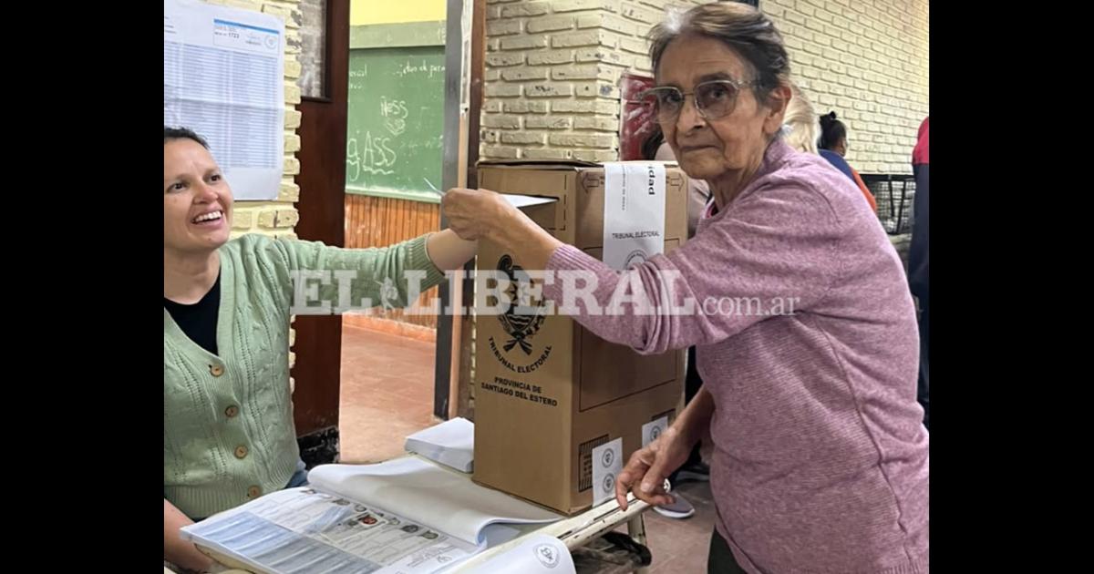 Una vida esperando el momento- tiene 79 antildeos y votoacute por primera vez