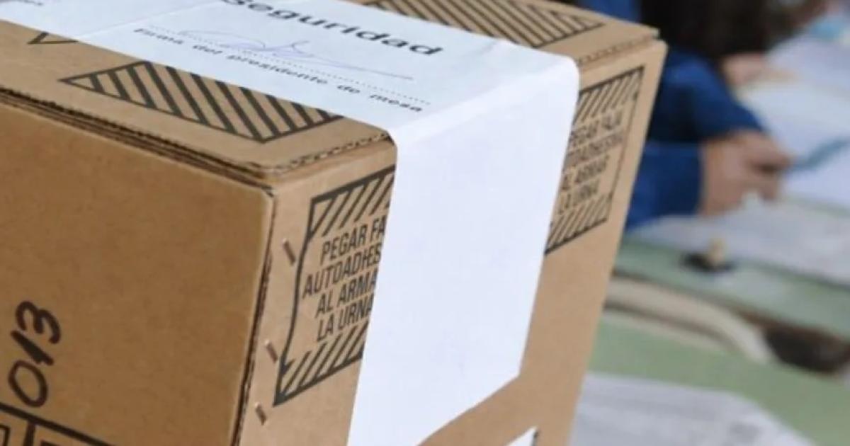 Cerroacute la votacioacuten y comienza el escrutinio provisorio en Santiago del Estero