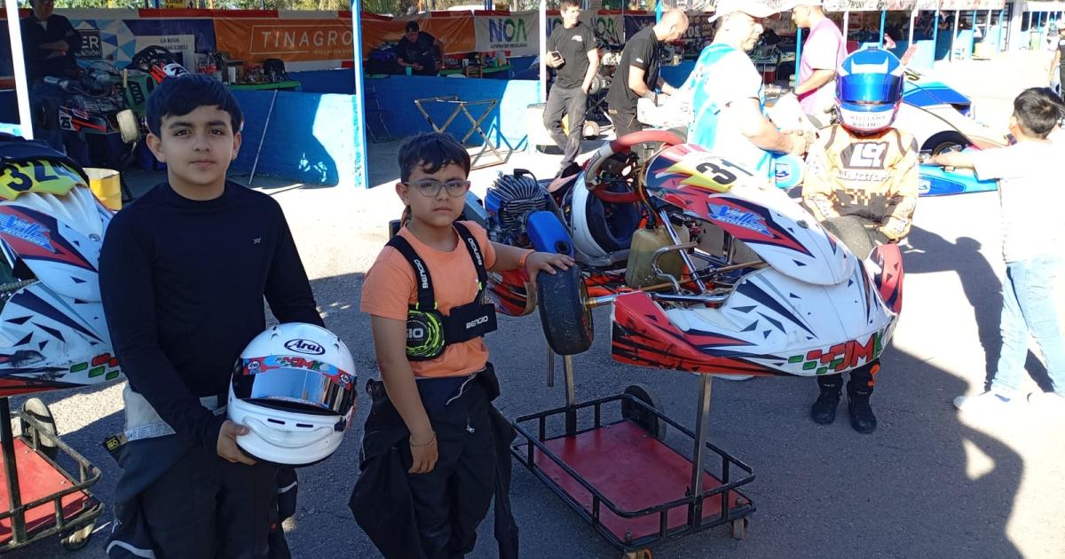 El karting ofrecioacute un gran espectaacuteculo en pista