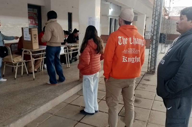 Con 5700 electores habilitados Pinto vive una nueva jornada electoral