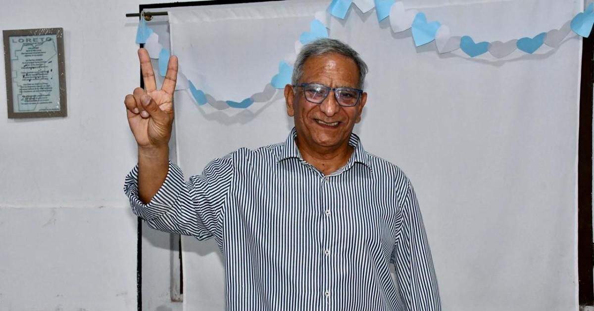Ramoacuten Rosa Gonzaacutelez fue reelecto con un amplio triunfo en Loreto