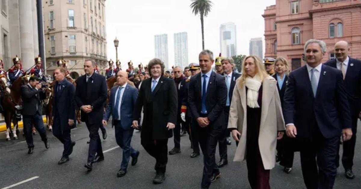 Maacutes del 60-en-porciento- votariacutea por un cambio de gobierno nacional en 2027 seguacuten una encuesta