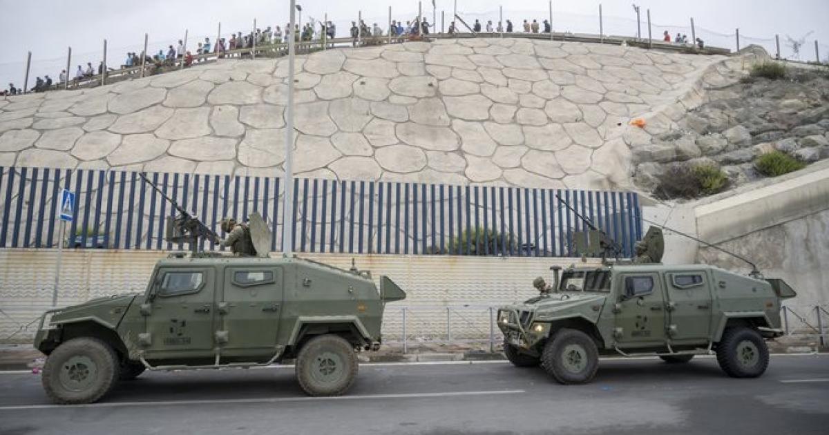 La crisis migratoria en Ceuta ya dejoacute 88 muertos y mantiene en alerta a Espantildea