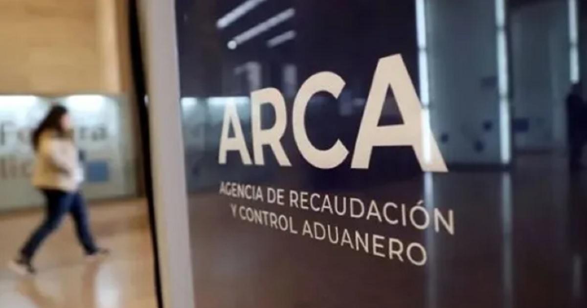 La recaudacioacuten tributaria crecioacute 351-en-porciento- en julio y superoacute los 229 billones