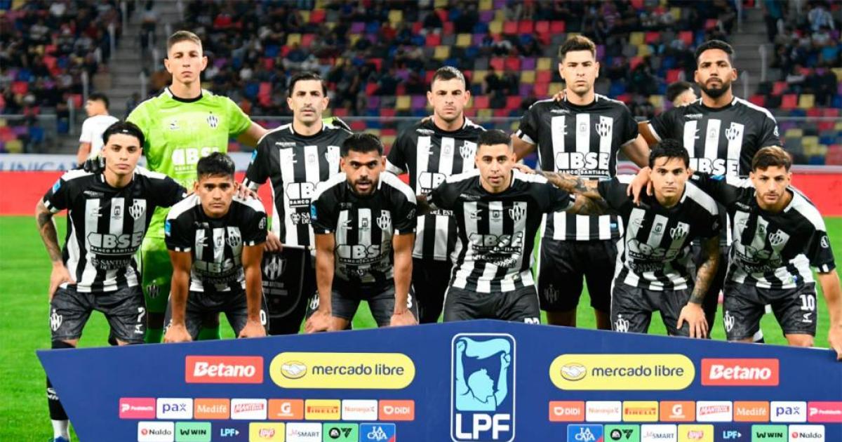 La Liga Profesional confirmoacute el aacuterbitro para Unioacuten de Santa Fe-Central Coacuterdoba