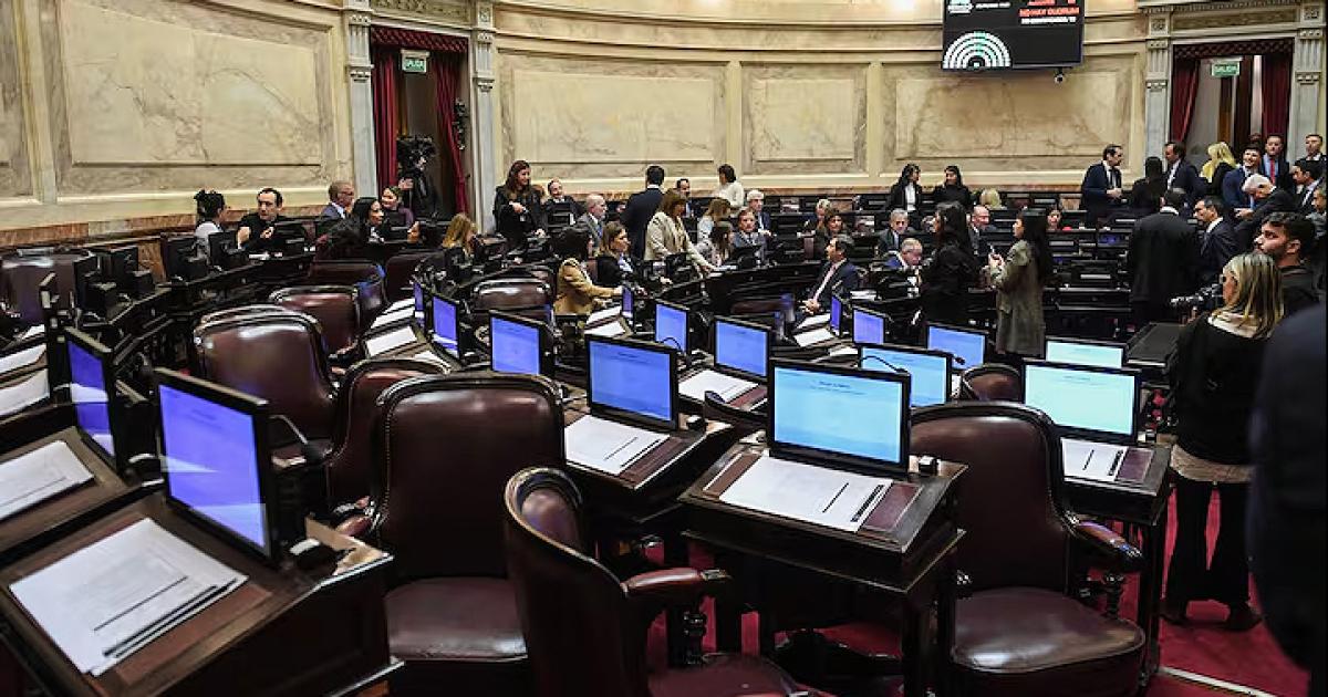 Sin los votos se cayoacute la reforma de la Ley de Tierras