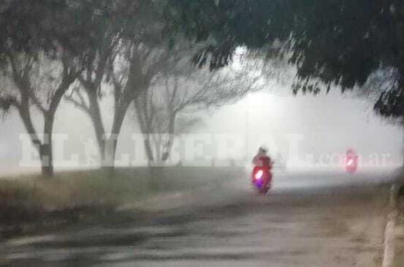 Densa neblina reduce la visibilidad en Loreto y recomiendan extremar las precauciones sobre la Ruta 9