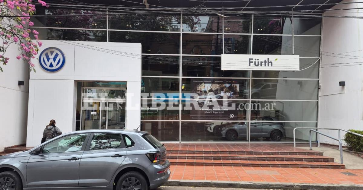 Allanamientos simultaacuteneos y una detencioacuten en la investigacioacuten por defraudacioacuten vinculada a Fuumlrth Automotores