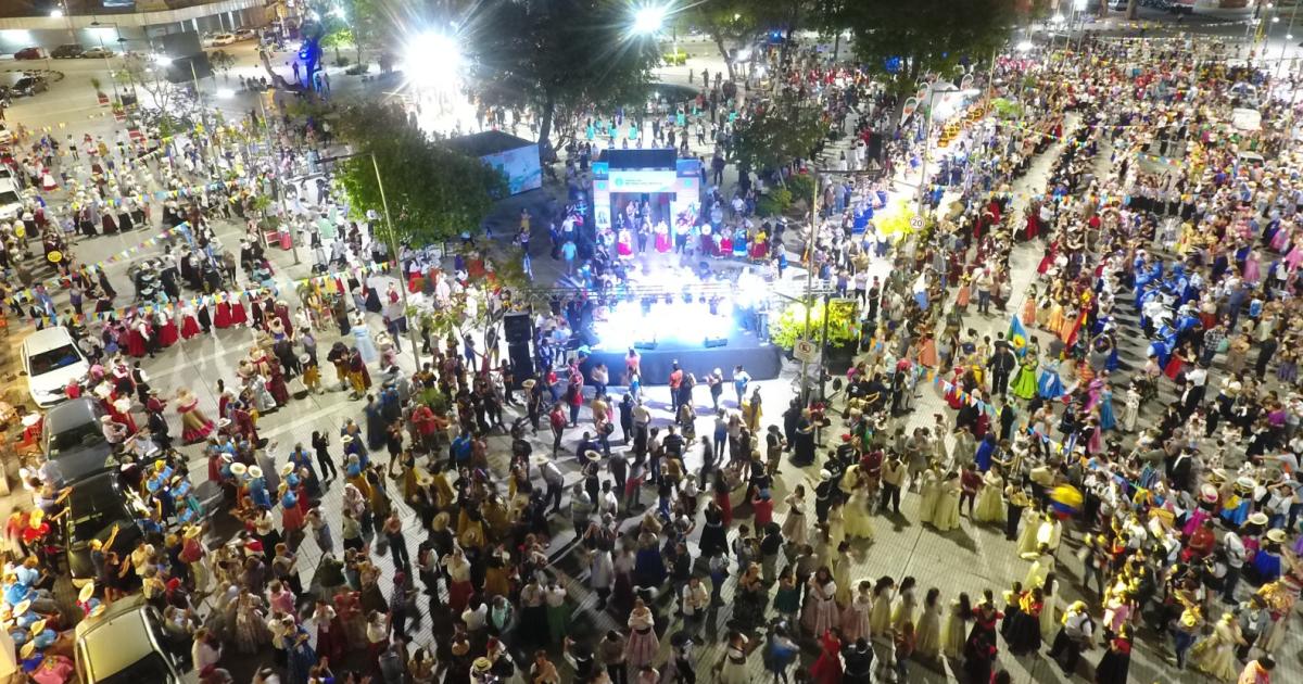Unos 200 ballets de 6 continentes danzaraacuten en el proacuteximo FIFAS 2026