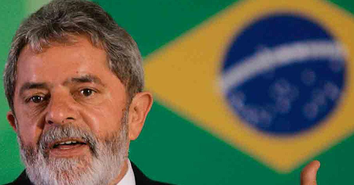 Flaacutevio Bolsonaro responsabilizoacute a Lula por la crisis con Argentina