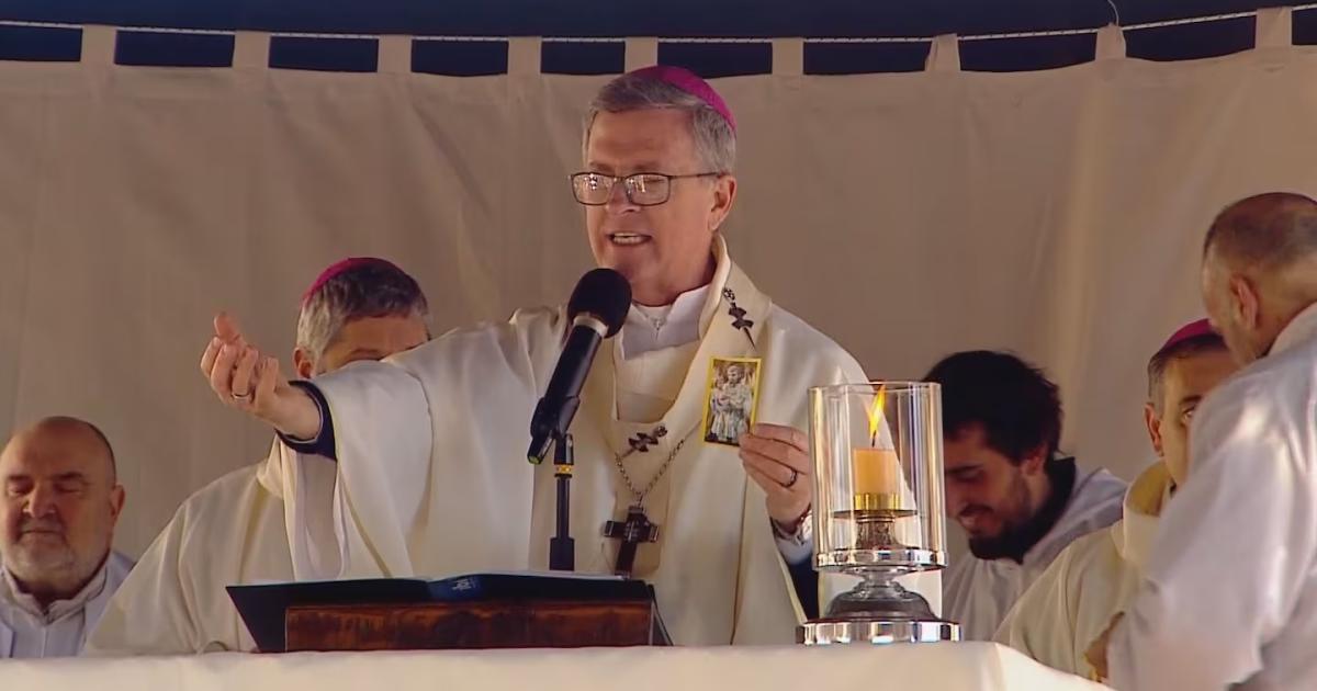 San Cayetano- Garciacutea Cuerva cruzoacute a la dirigencia poliacutetica- Hablan de los pobres pero no estaacuten cerca